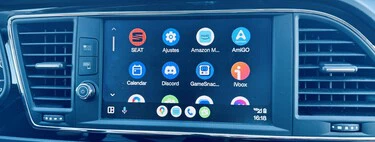 Android Auto, guía a fondo: qué es, cómo funciona, cómo conectar tu móvil y lo mejor que puedes hacer 