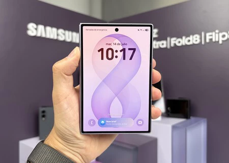 Pantalla Externa Fold8