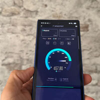 Si eres de los que llevan tiempo pidiendo que tu Galaxy muestre la velocidad de subida y bajada de datos, One UI 9 trae algo para ti