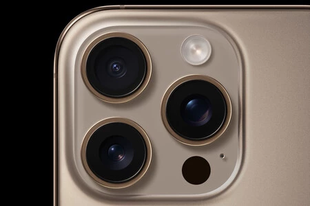 Módulo de cámara del iPhone 16 Pro
