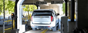 Al devolver el coche de alquiler, se encontró con una factura de reparación de 375 euros: la inteligencia artificial detectó un arañazo de dos centímetros 